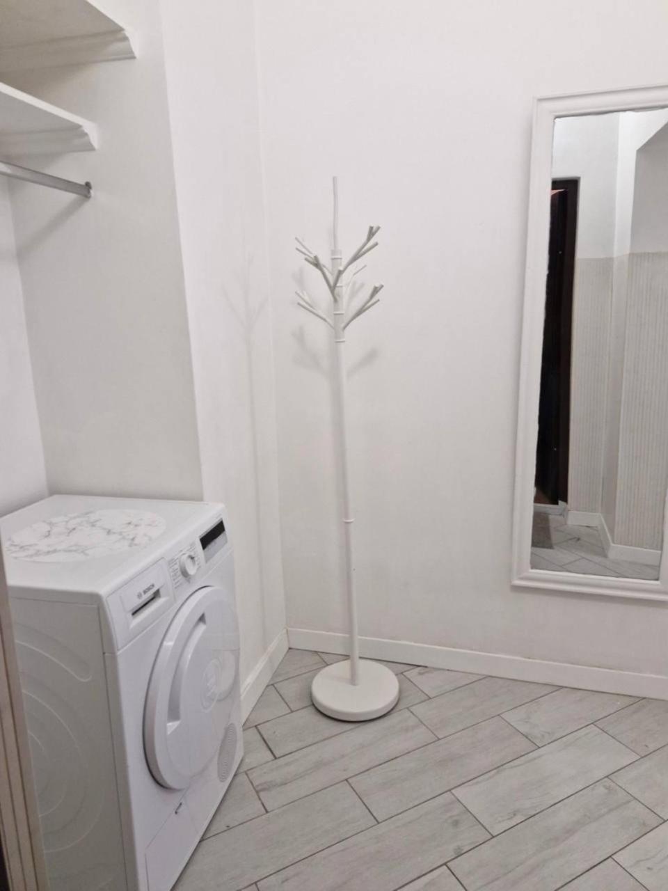 Куліша 15, Апартаменти В Центрі,Тц Форум,Оперний Lviv Exteriör bild